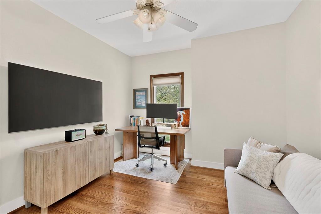 Rawlins Park Condo - Residential