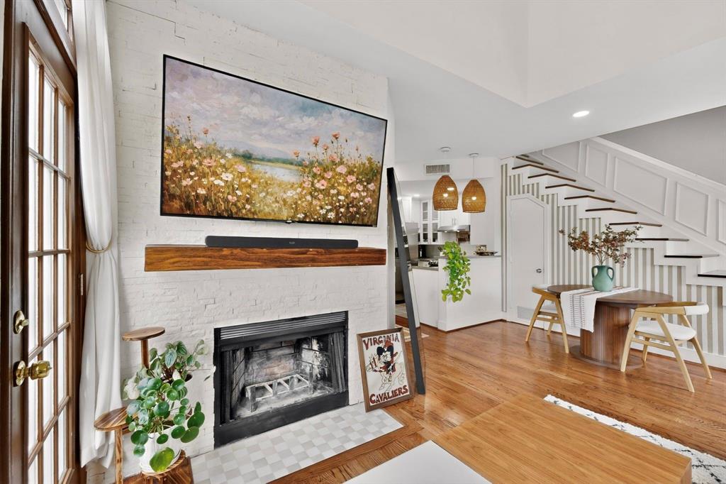 Rawlins Park Condo - Residential