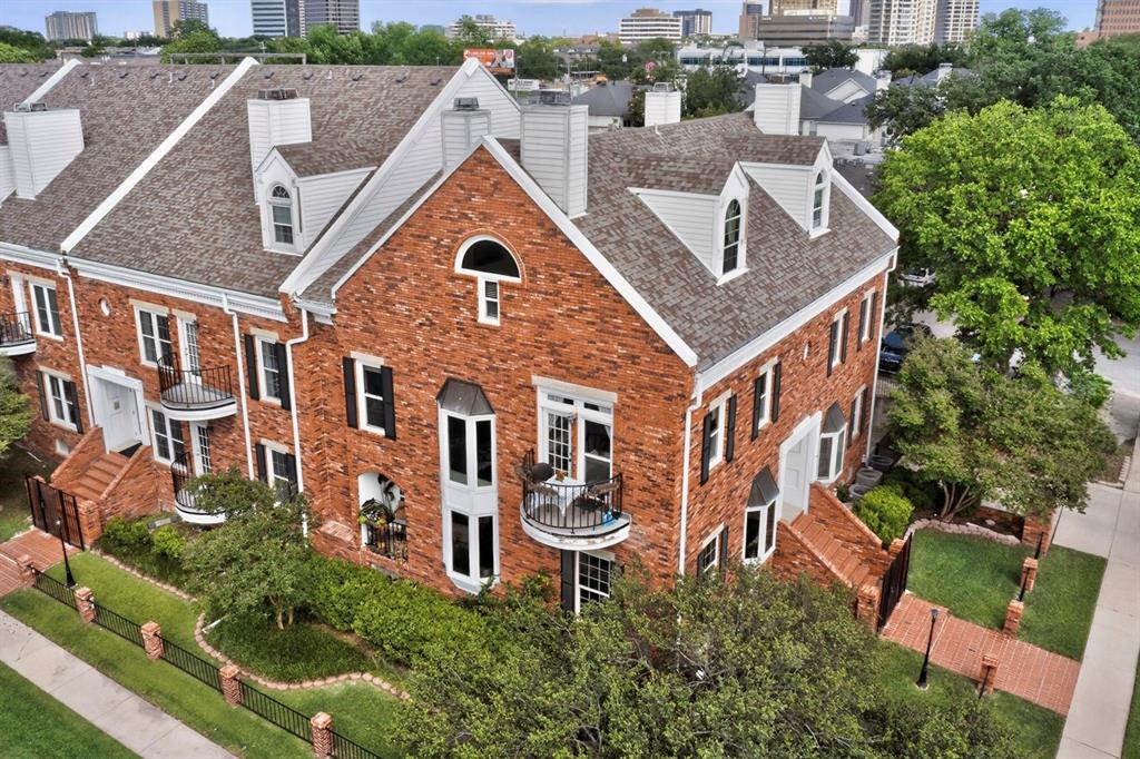 Rawlins Park Condo - Residential