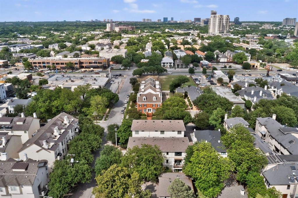 Rawlins Park Condo - Residential
