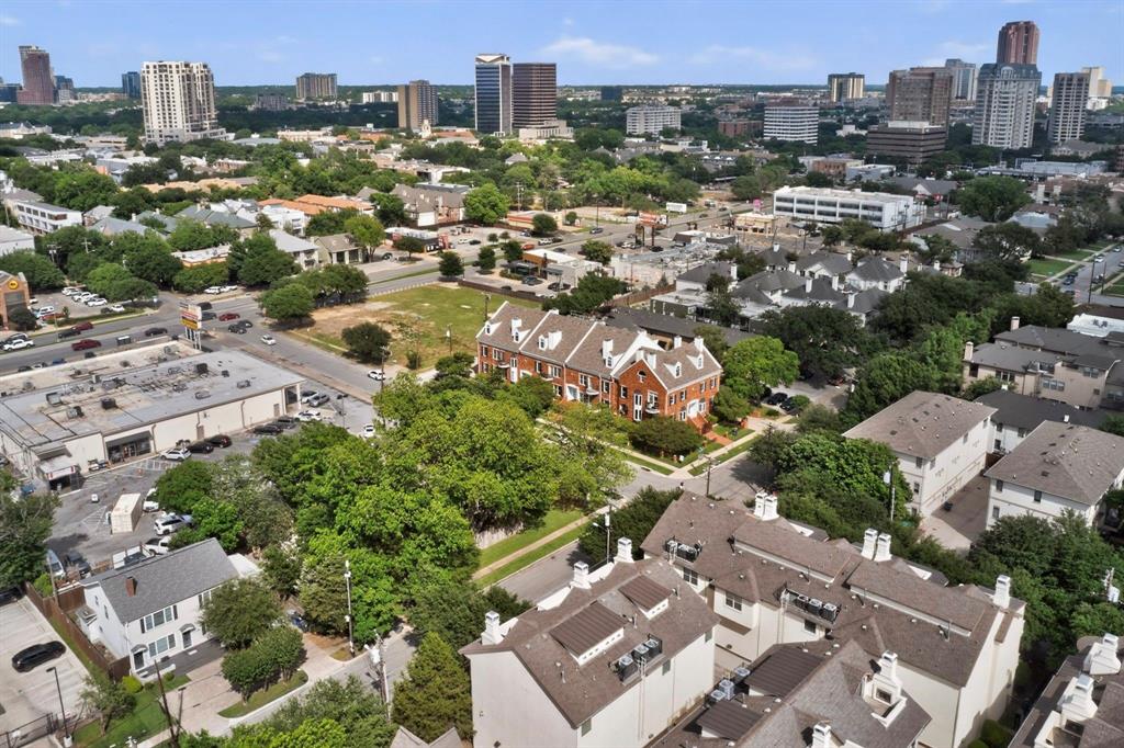 Rawlins Park Condo - Residential