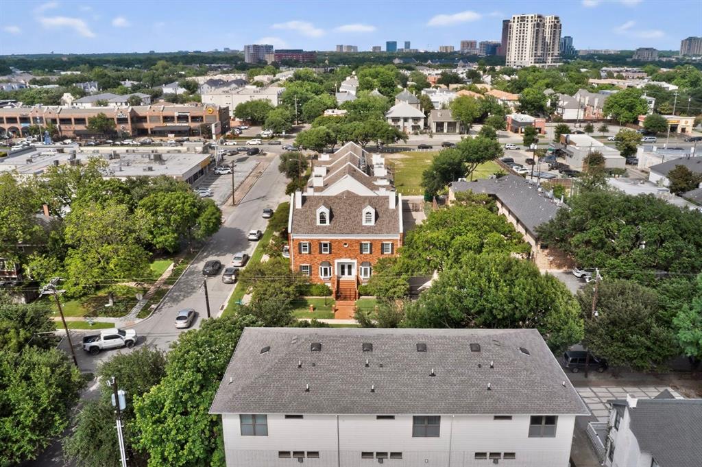 Rawlins Park Condo - Residential