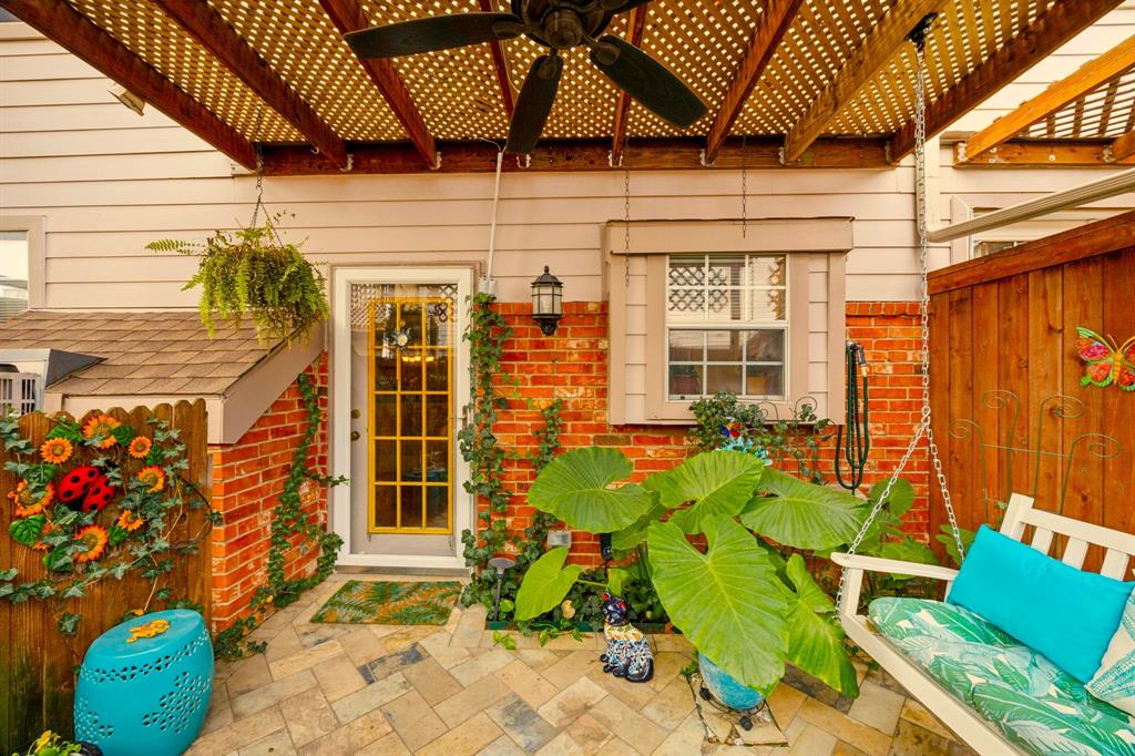 La Buena Vida Condo Ph II - Residential