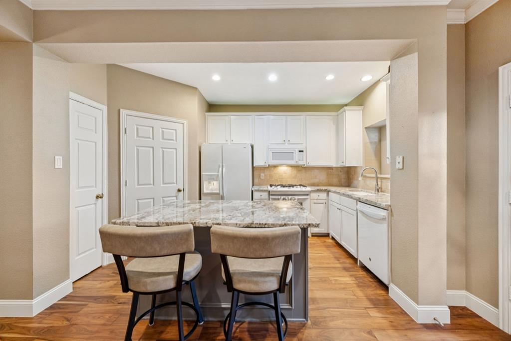 La Buena Vida Condo Ph II - Residential