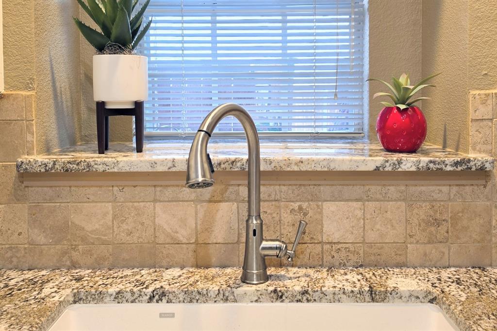 La Buena Vida Condo Ph II - Residential