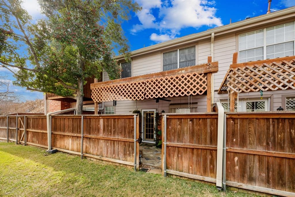 La Buena Vida Condo Ph II - Residential