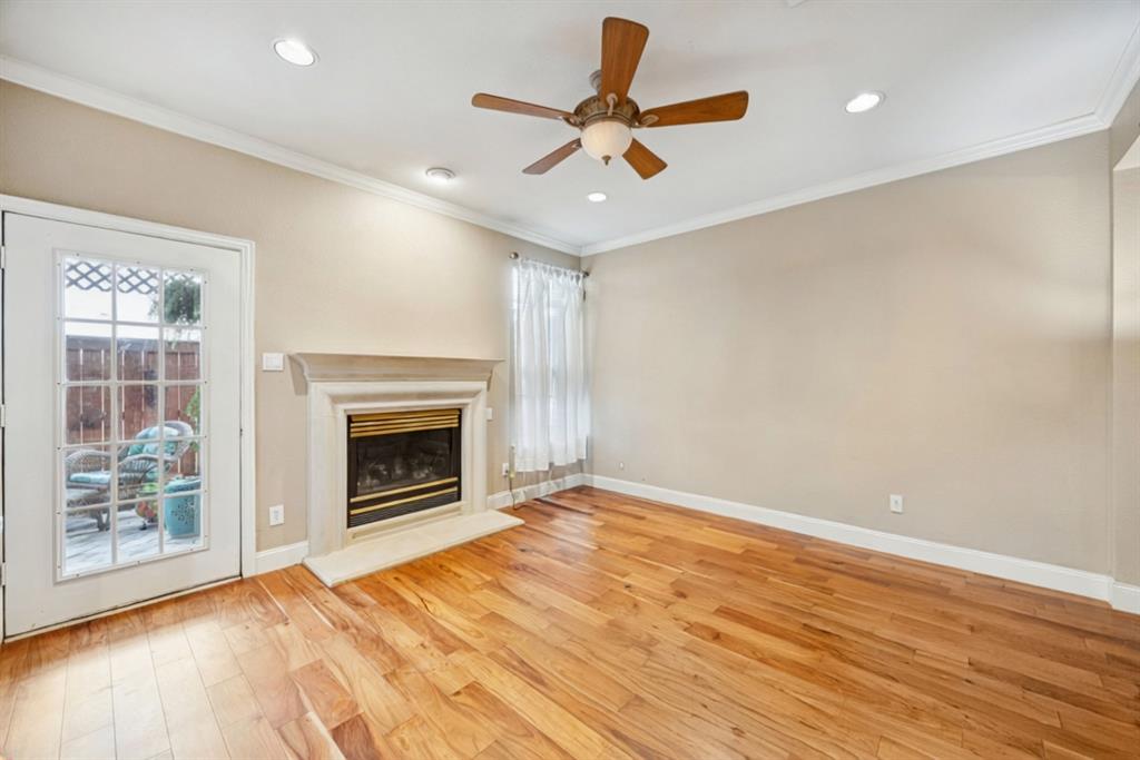 La Buena Vida Condo Ph II - Residential