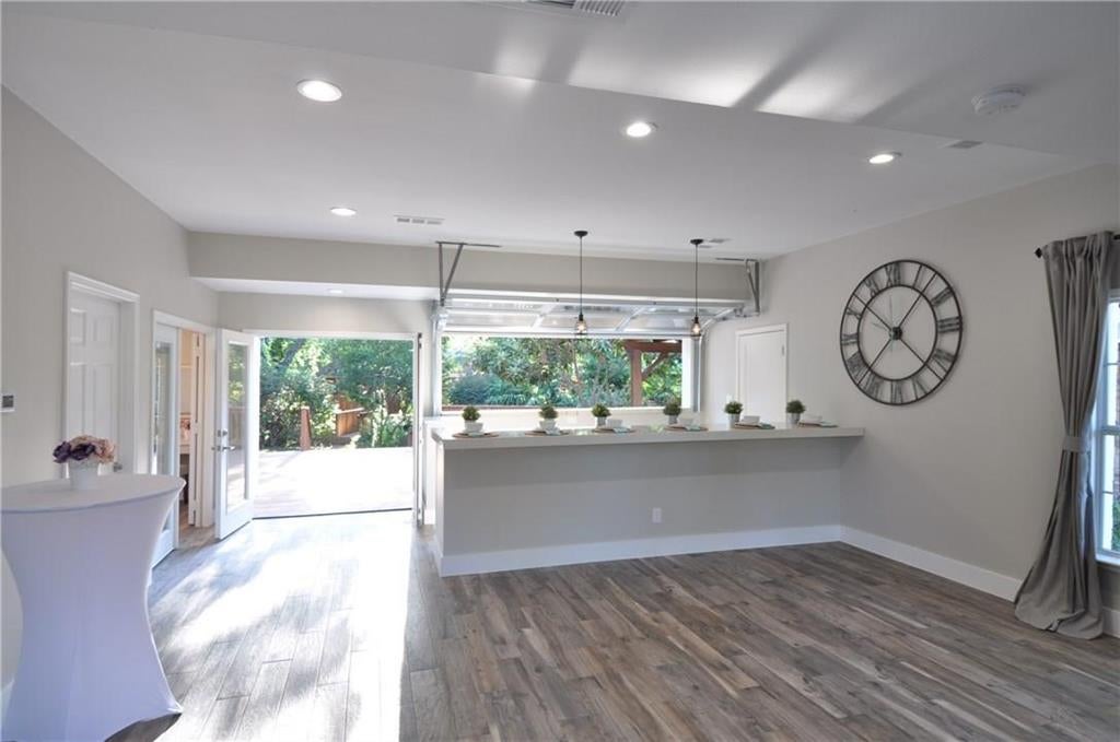 8849 Carroll Circle