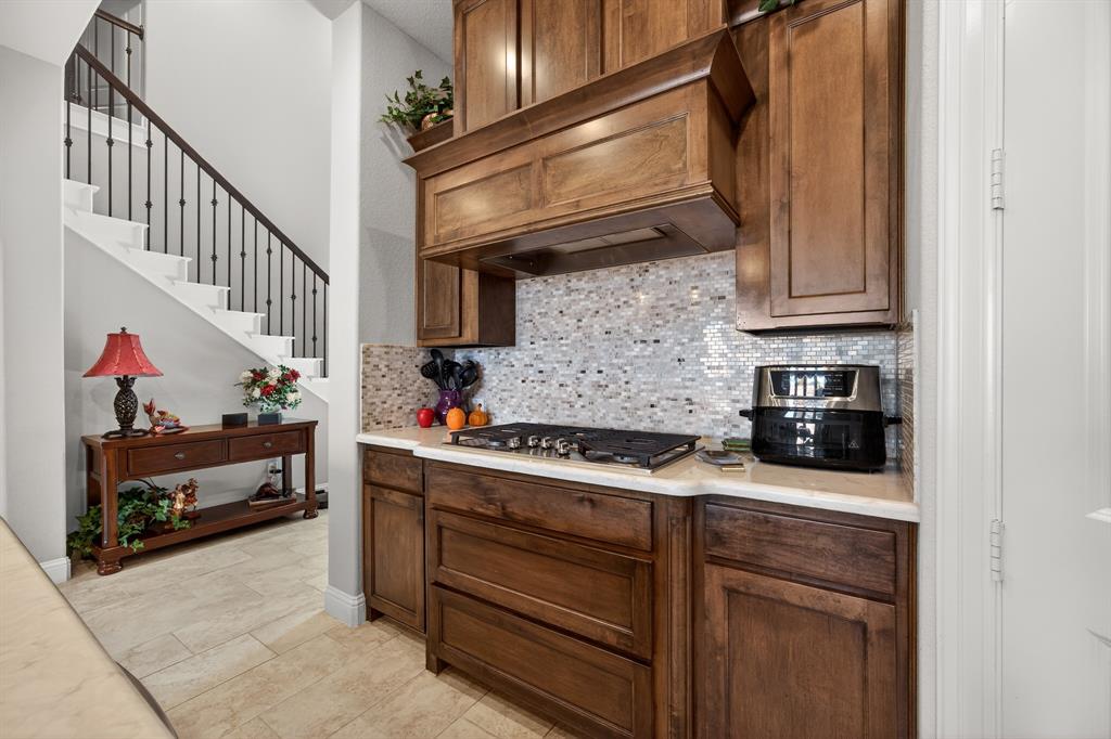 3737 Nassau Drive