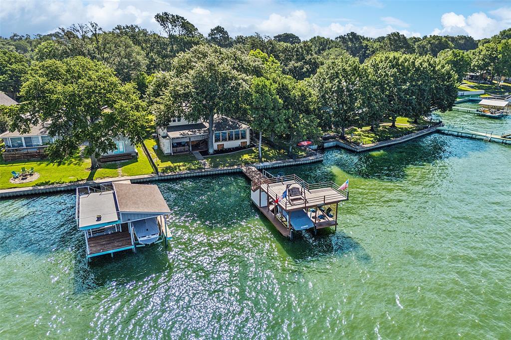 142 Peninsula Point Terrace