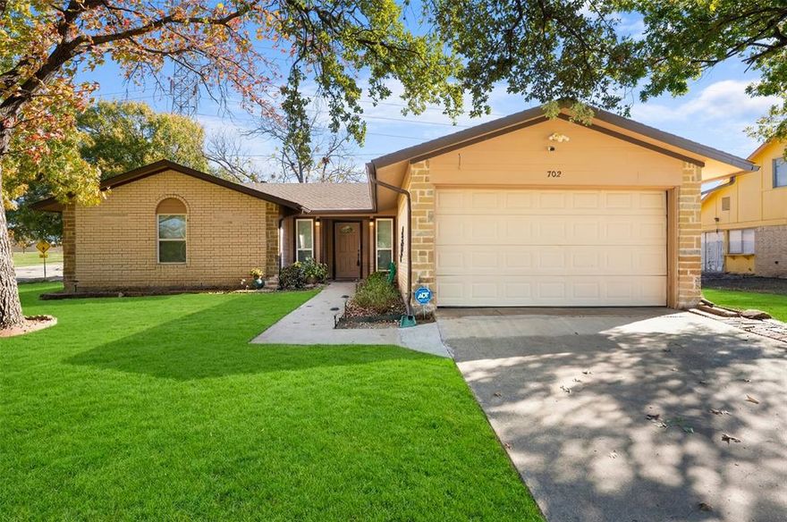 Recently updated home on large corner lot.  3 bedroom 2 bath, oversize 1 car front entry garage plus three storage workshop areas in wood privacy fenced in backyard.  Wood look ceramic tile floors in living, dining, kitchen and utility room.  Carpet in bedrooms and formal dining.  Granite countertops in kitchen with stainless steel appliances.  Recent interior paint.  Primary bath has walk in shower and dual sinks. Two metal storage buildings; 8x10 and 16x8.  Wood storage workshop with electricity on concrete slab 16x21. Outdoor patio area with built in grill and sink.  This home is built for entertaining or raising a family within walking distance to elementary school. Extensive remodel 5 years ago included roof, HVAC heat pump, windows, cabinets, flooring, appliances, all under house plumbing and interior water lines and more. Move In ready for New Owner.