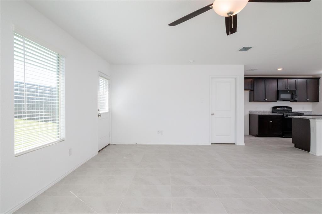 Primrose Xing Ph 6 - Residential