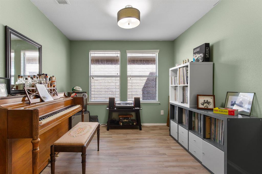 3213 Evening Wind Road