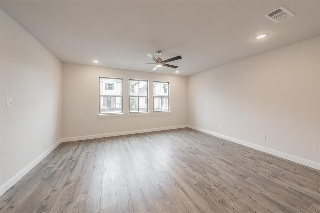 Lake Parc Village - Residential