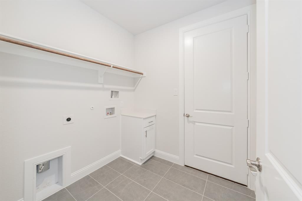 Lake Parc Village - Residential