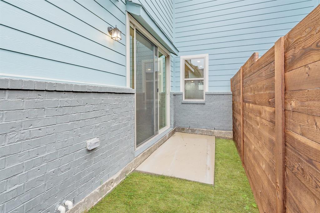 Lake Parc Village - Residential