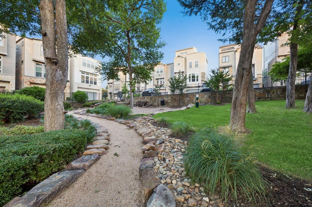 High Grv-West Kessler Heights 2 - Residential