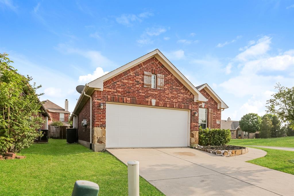 15910 Crosslake Court