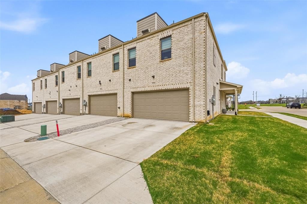 634 Blue Ridge Drive