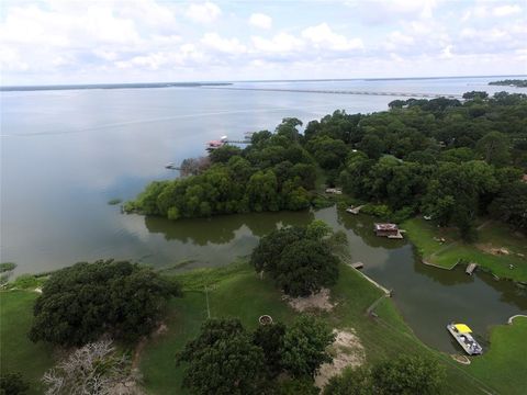 A home in East Tawakoni