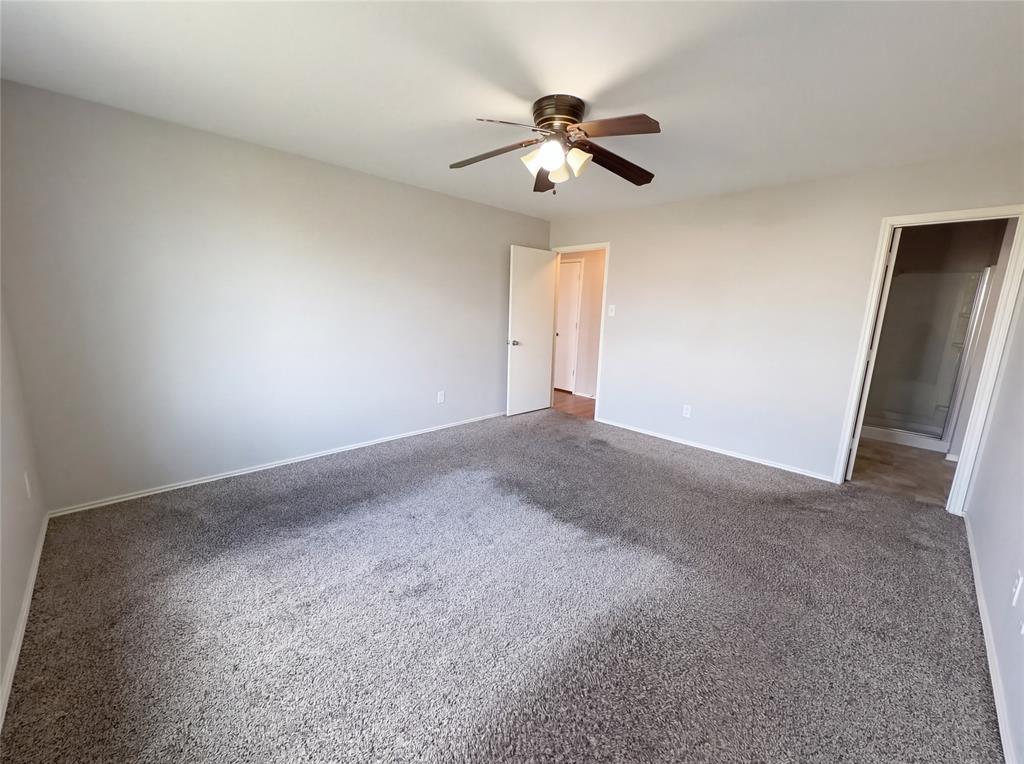 1006 Blackberry Trail