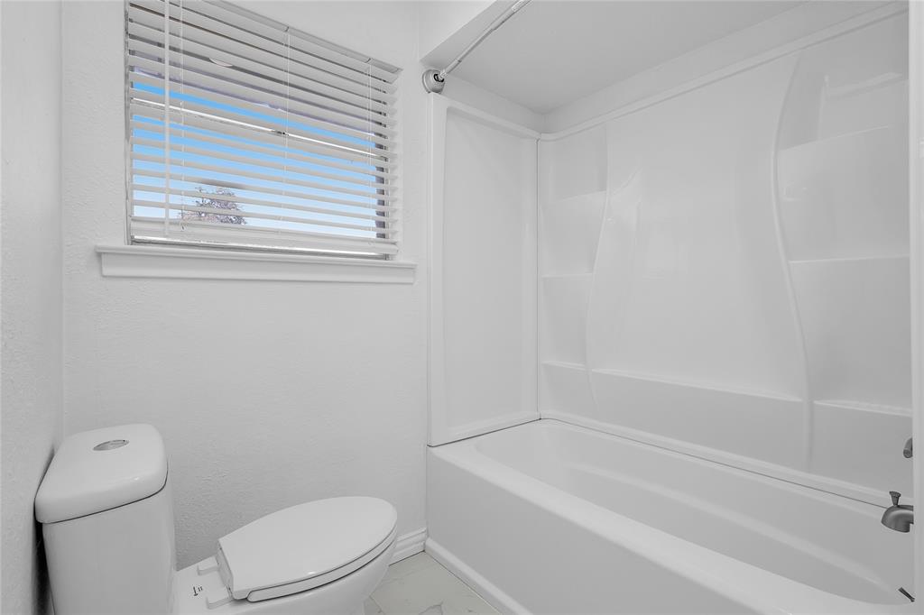 Glenview - Residential Lease