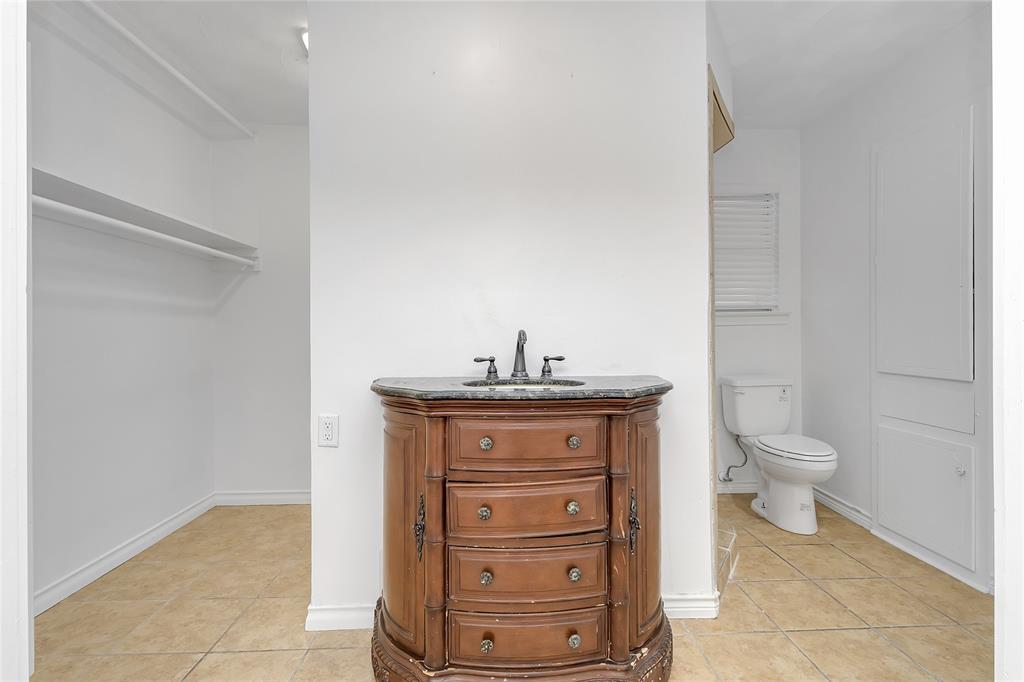 Glenview - Residential Lease