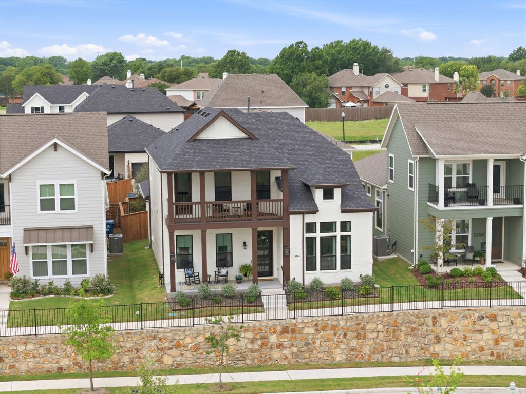 2204 Sternpost Mews