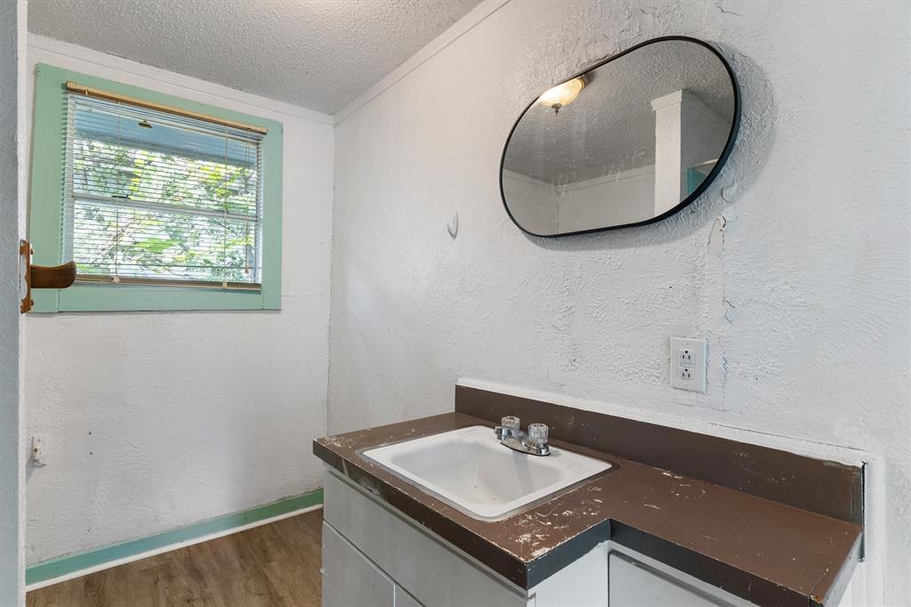 Original Cleburn - Residential