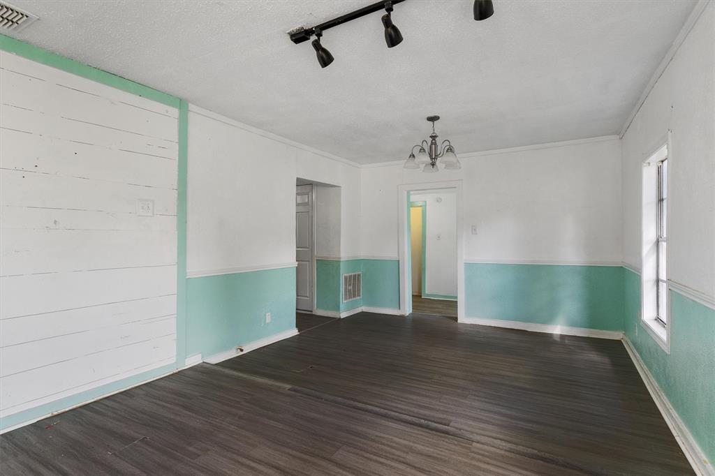 Original Cleburn - Residential