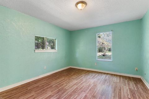 Tiny photo for 922 N Buffalo Avenue, Cleburne, TX 76033 (MLS # 21101087)