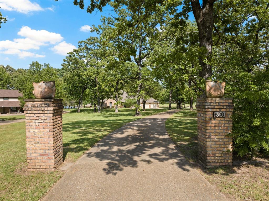 520 Private Road 5517