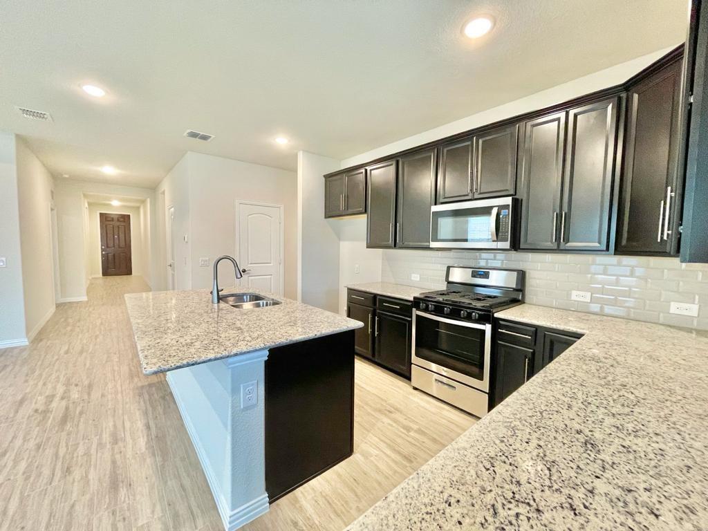 Pecan Square Ph 1c - Residential Lease