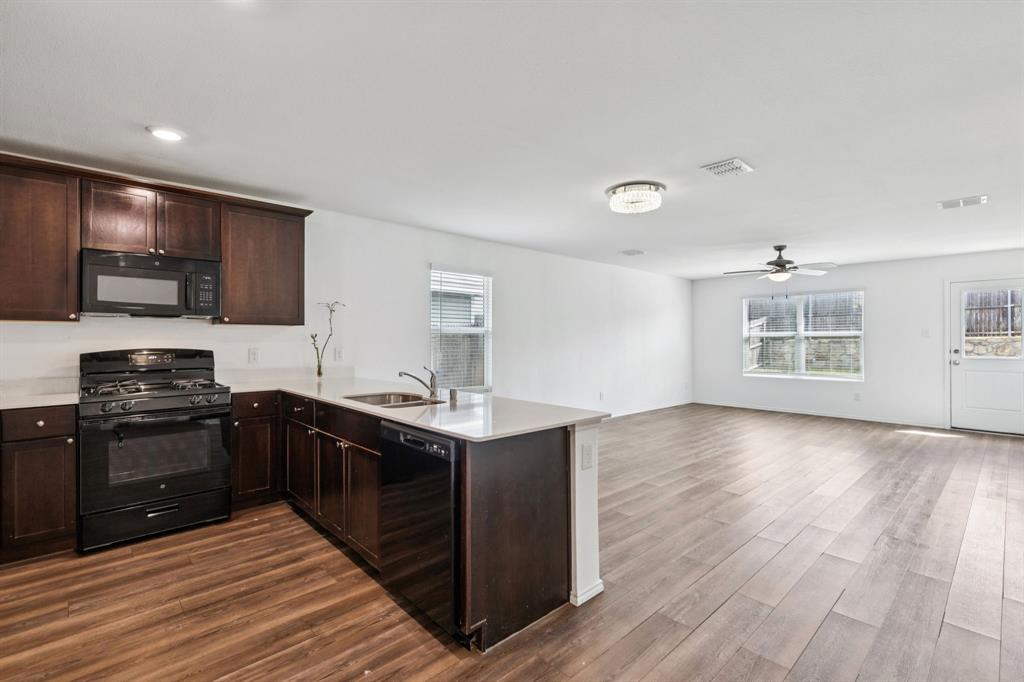 Trinity Xing Ph 4 - Residential