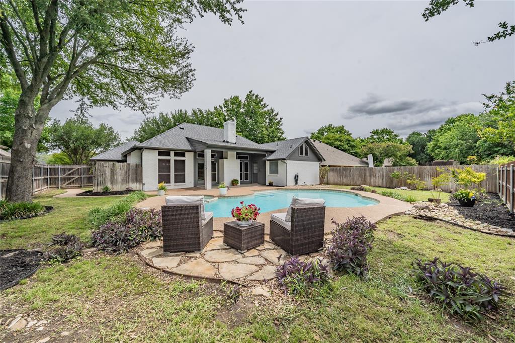 308 Creekside Drive