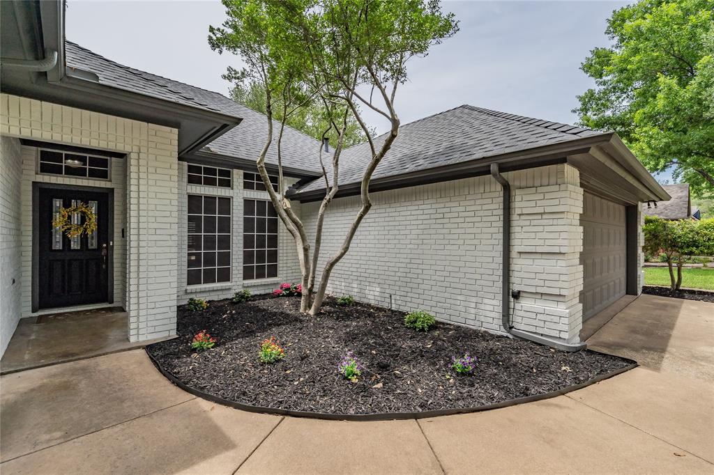 308 Creekside Drive