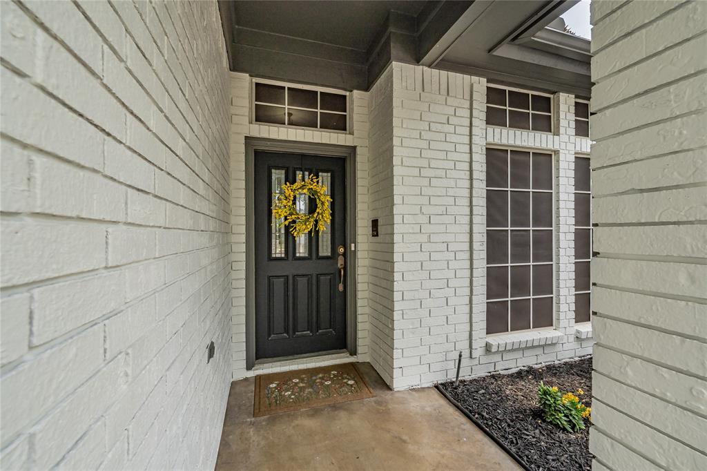 308 Creekside Drive