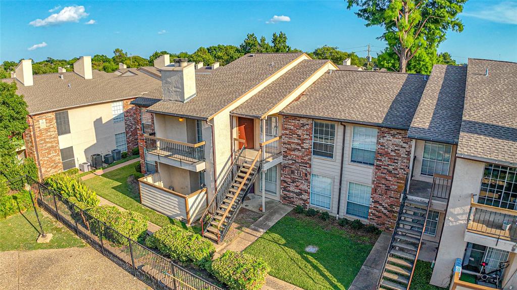 Creekbend Condo Ph 01-06 - Residential Lease