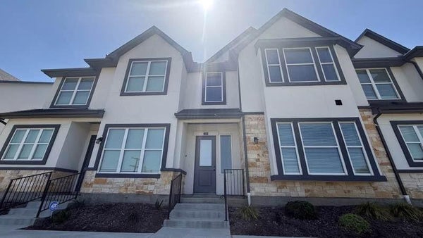 329 MULE DEER MEWS, LITTLE ELM, TX 75068 - Image 06607839a3ff58cf1d167191c21f228e/2228286830