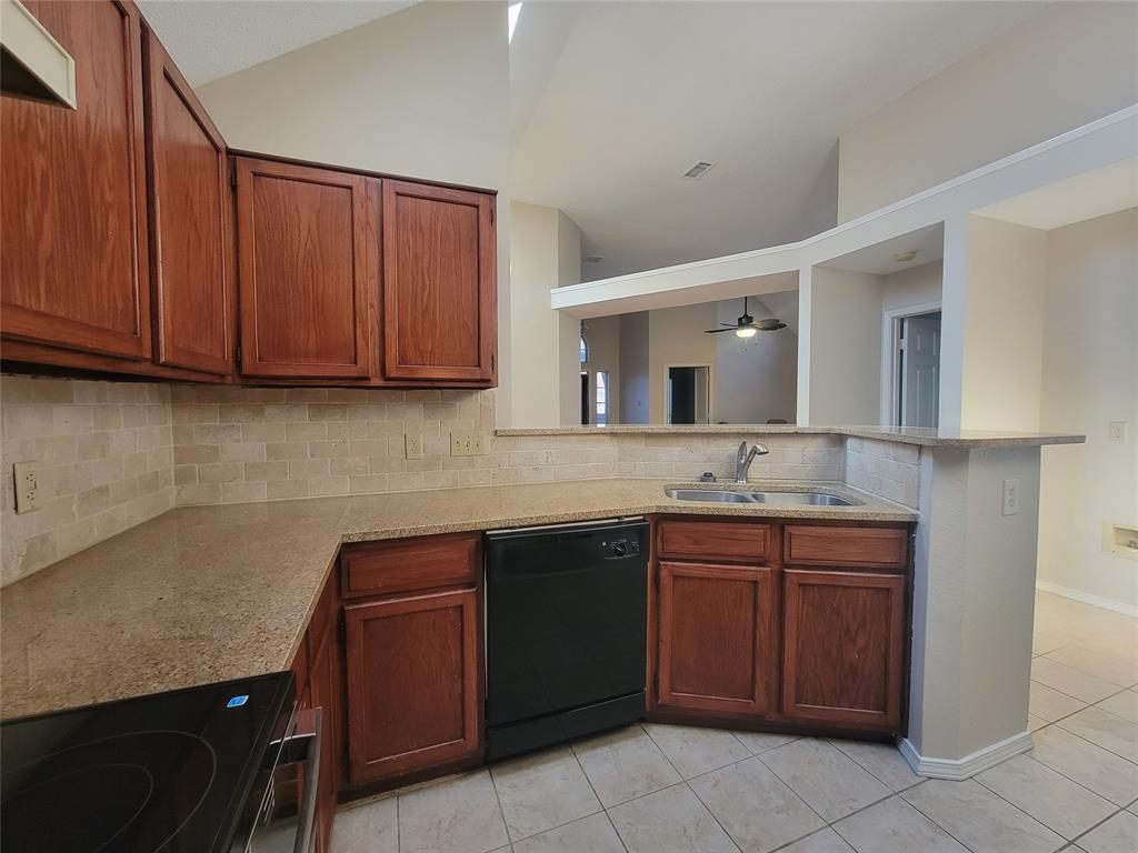 Creek Crossing Estates - Residential Lease