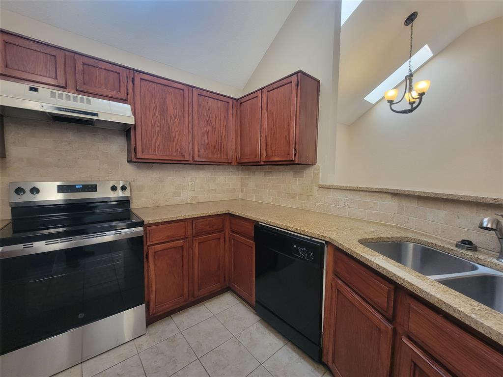 Creek Crossing Estates - Residential Lease