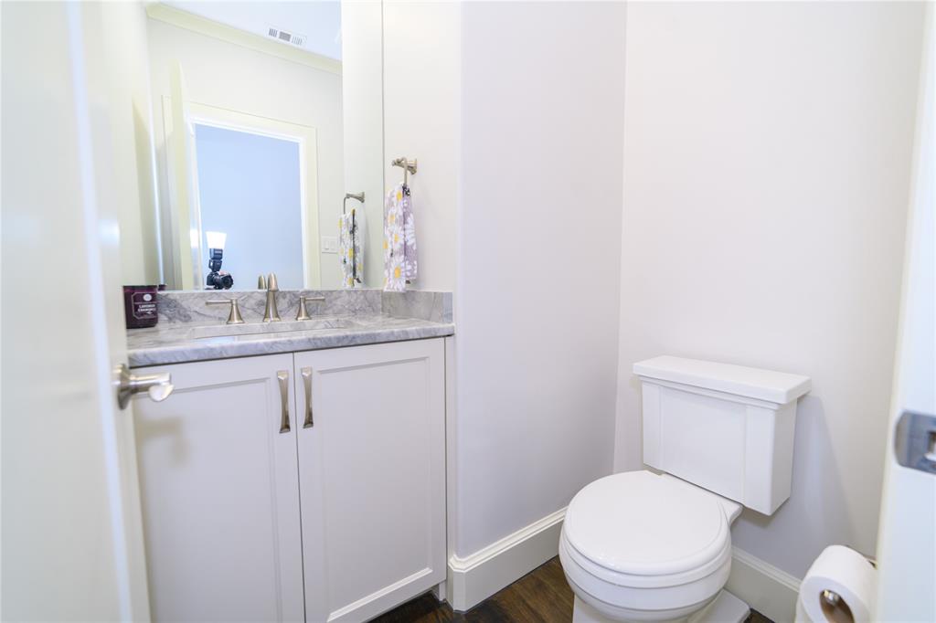 Linwood Place - Residential