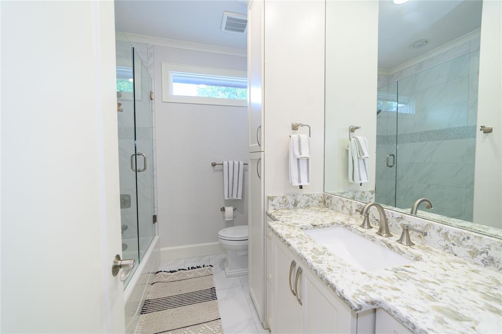 Linwood Place - Residential