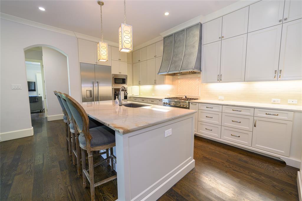 Linwood Place - Residential