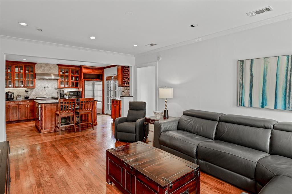 Ballard Burghers - Residential