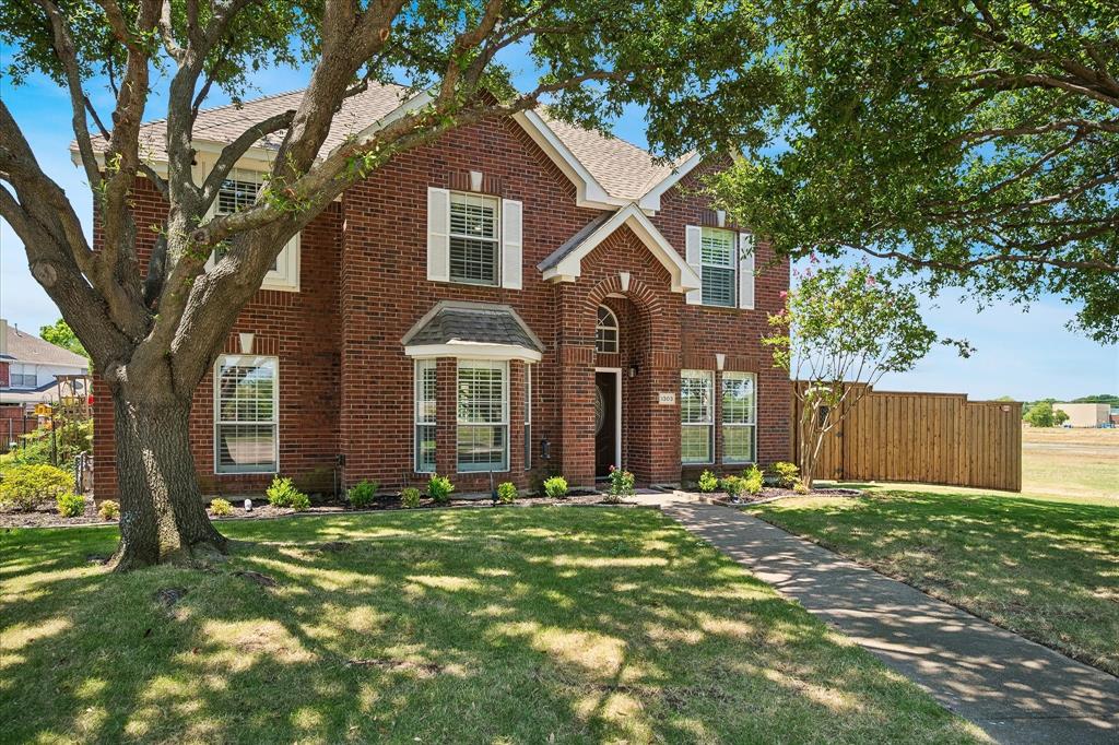 1303 Jennings Court