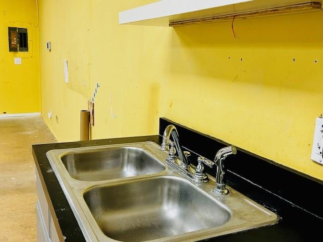 Otp Sherman - Commercial Lease