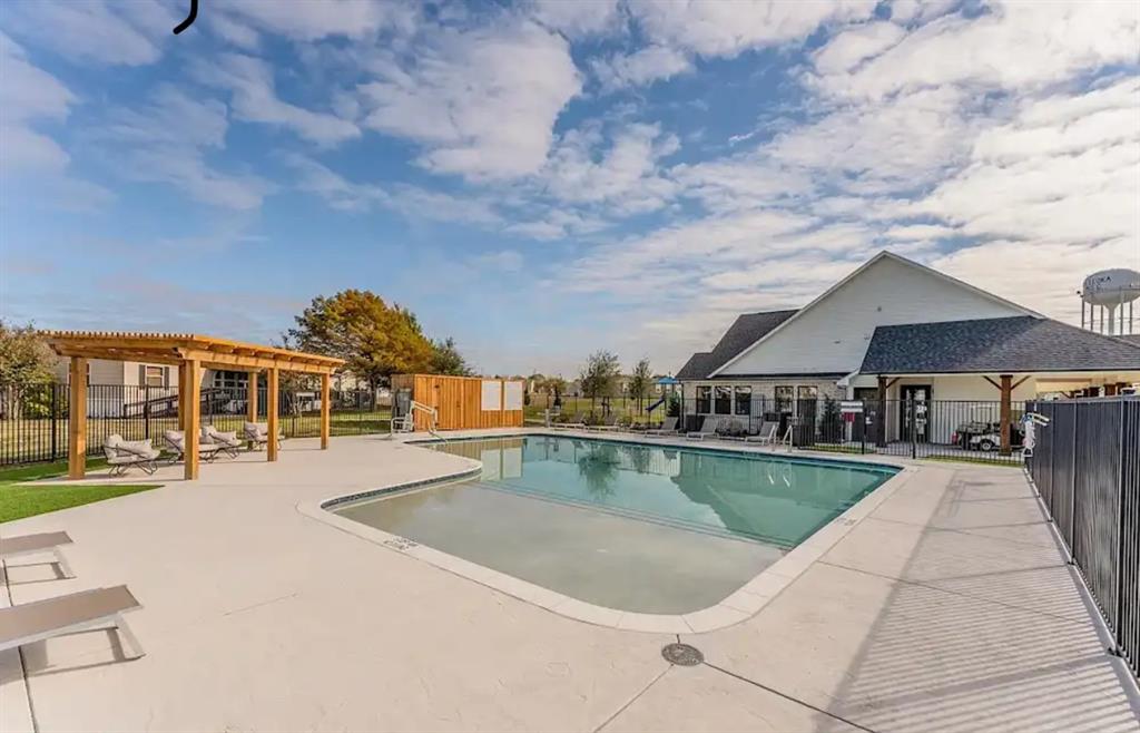 The Estates - Residential