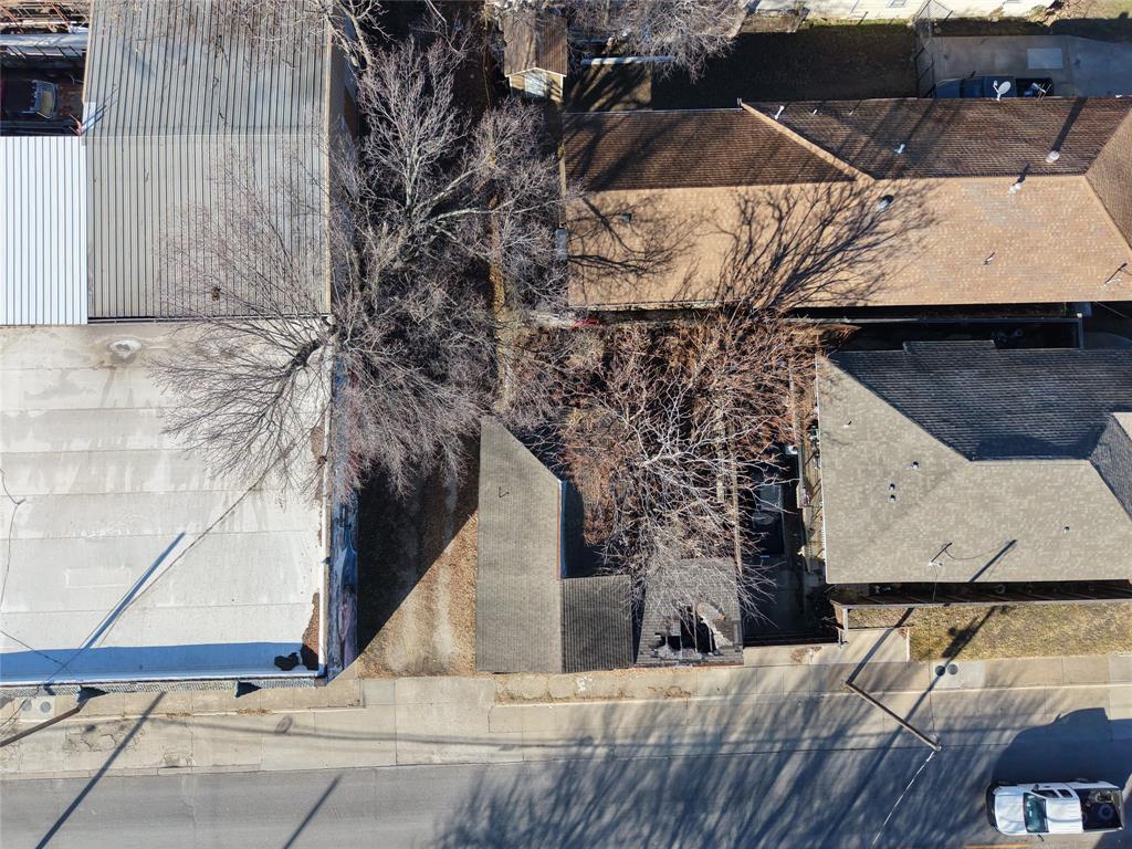 Dallas Land & Loan 02 - Commercial Sale