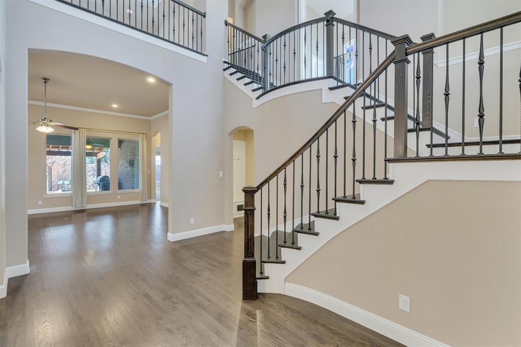 7336 Champagne Drive
